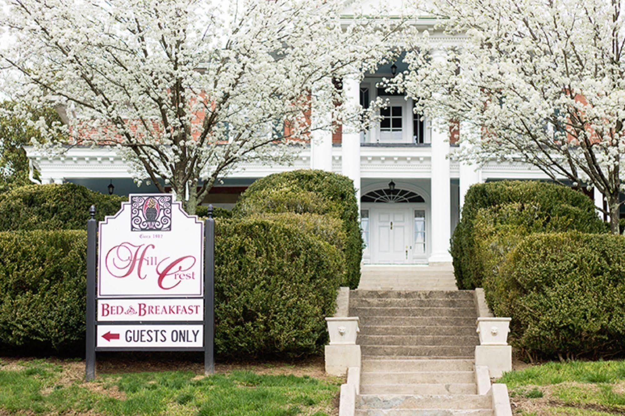 Hill Crest Bed & Breakfast Clifton Forge Экстерьер фото